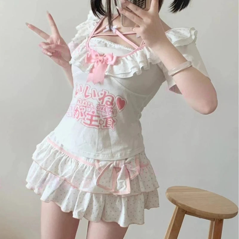 Kawaii white polkadot ruffle skirt