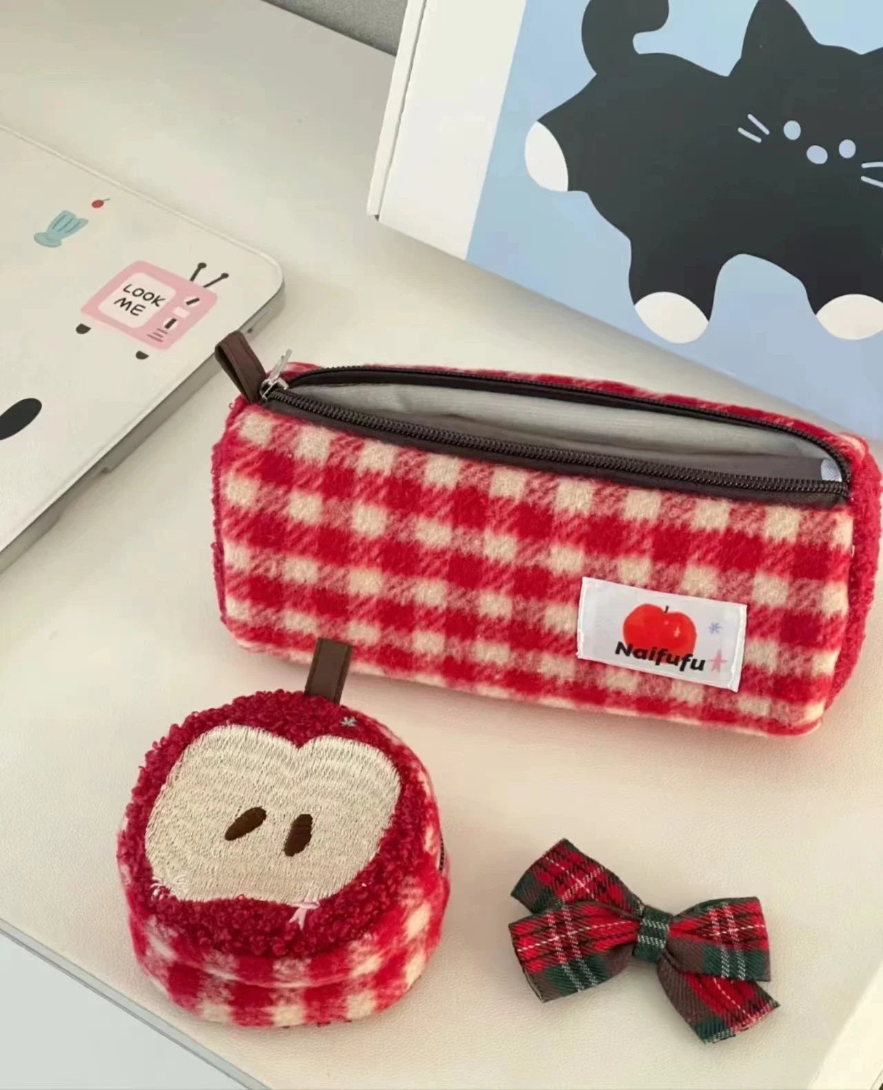 Juminocore Apple Pencil case + coin purse