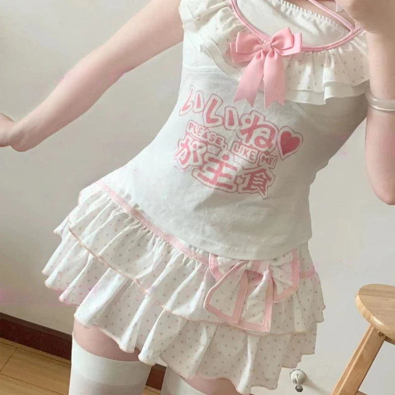 Kawaii white polkadot ruffle skirt