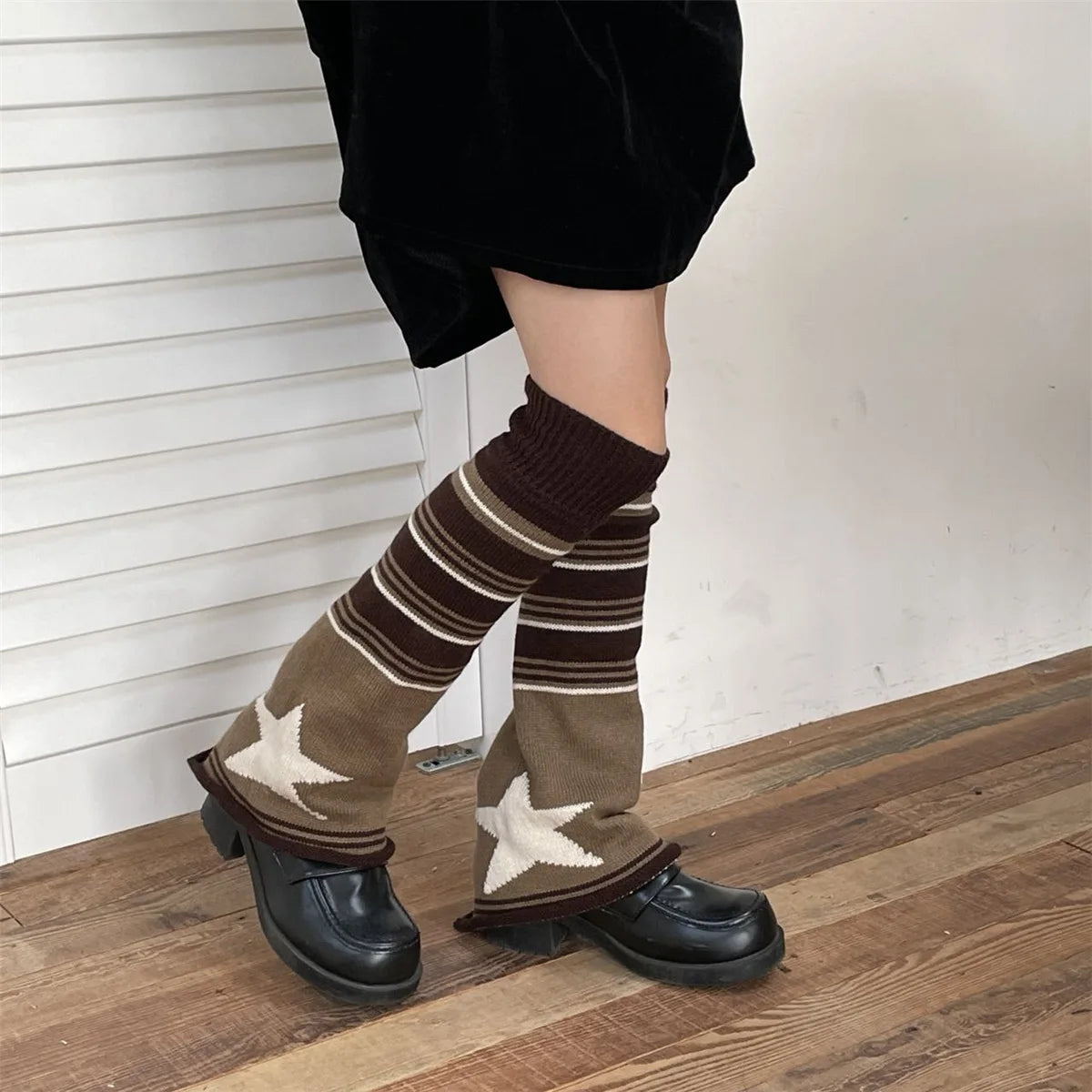 Star striped leg warmers