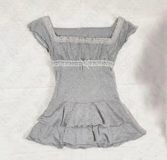 shoujo grey flutter top